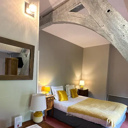 Hotell Logis Le Manoir Des Portes 3*