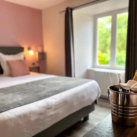 Hotell Logis Le Manoir Des Portes Lamballe