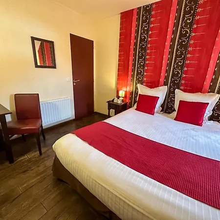Logis Le Manoir Des Portes Hotell