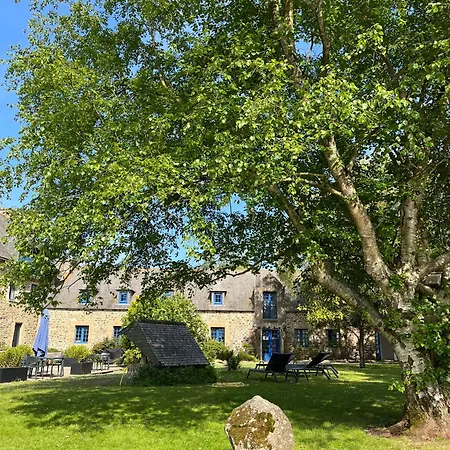 Hotell Logis Le Manoir Des Portes Lamballe