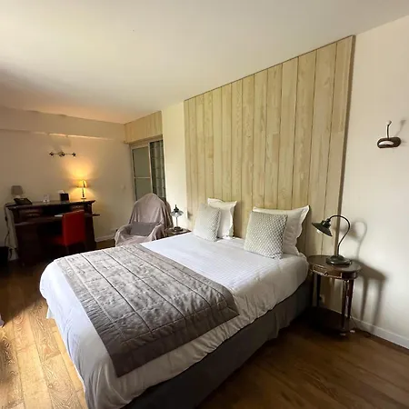 Logis Le Manoir Des Portes Hotell Lamballe