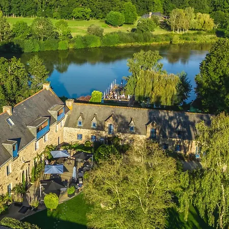 Logis Le Manoir Des Portes 3*